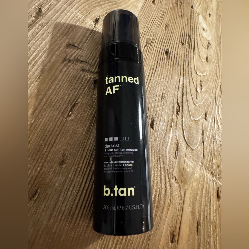b.tan Tanned AF Self Tan Mousse